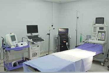 Phlebo suite أول غرفة عمليات مخصصة لعلاج الدوالي