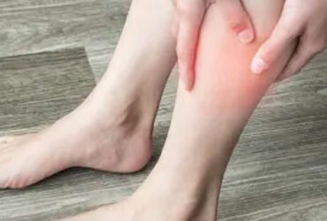 ما هي اعراض جلطة الرجل؟